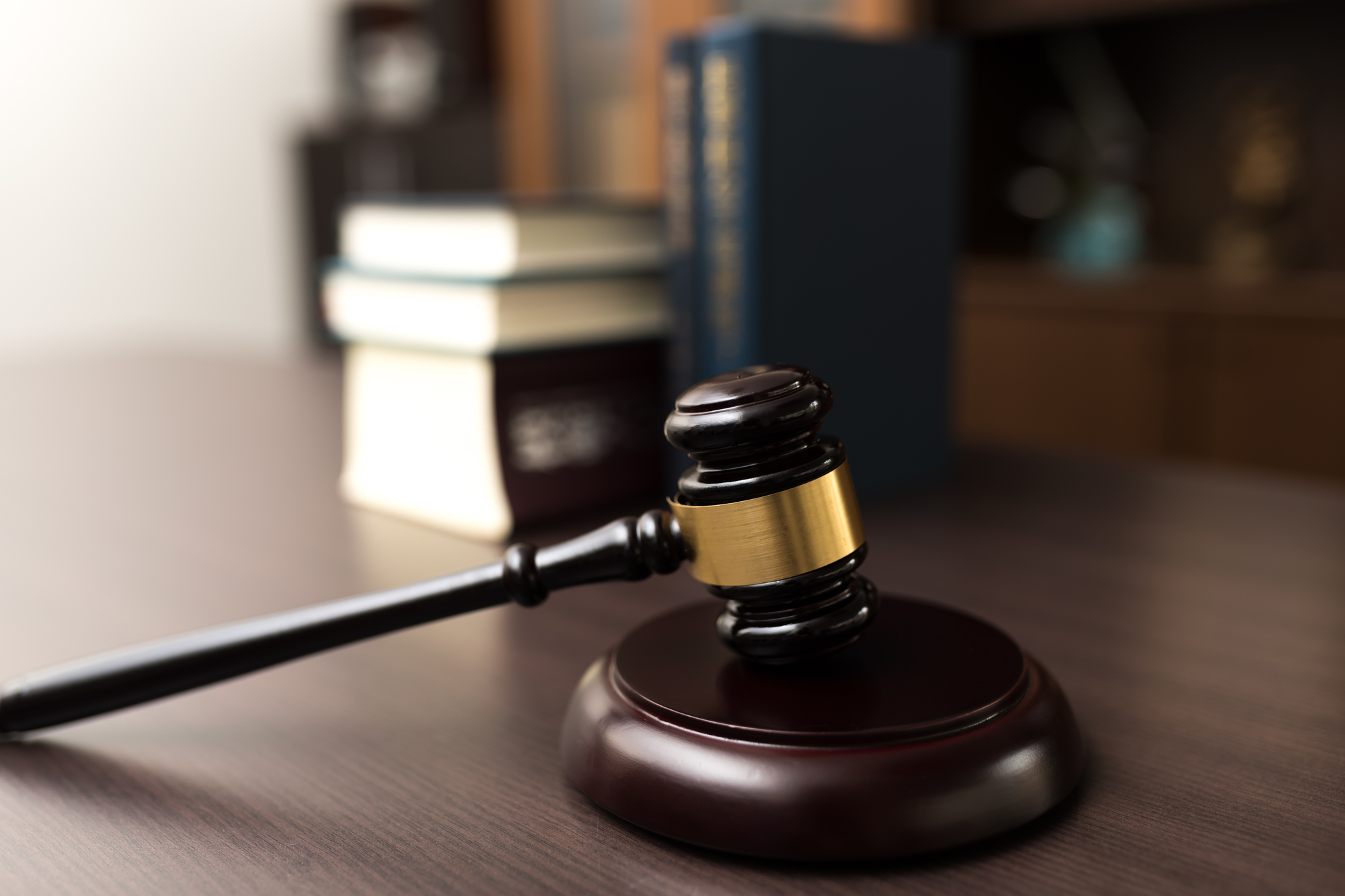 横領での懲戒解雇における裁判例