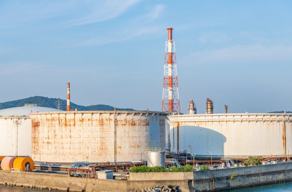 製油所
