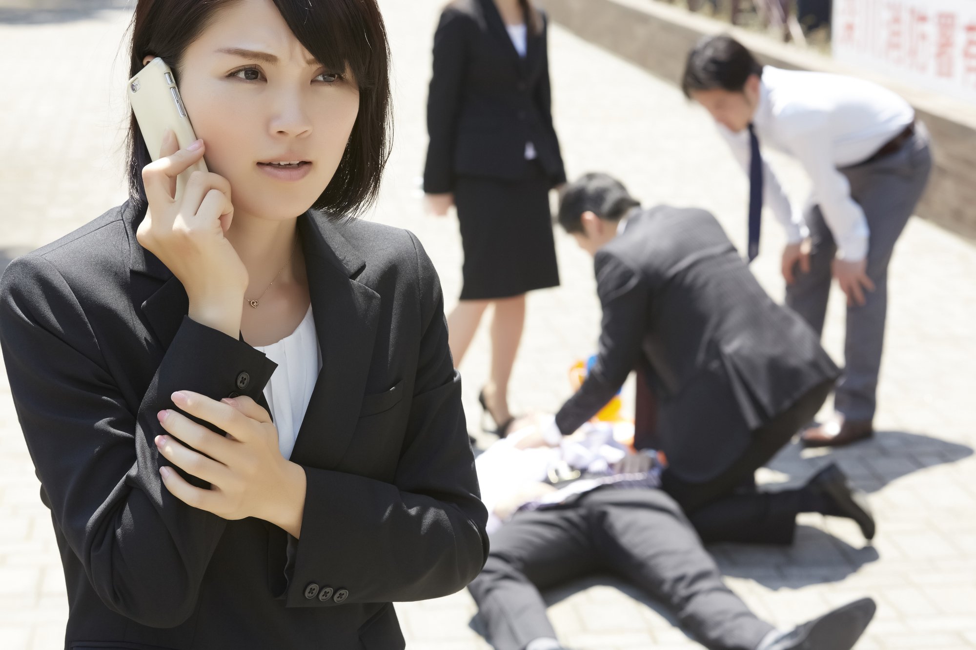 社員が倒れる