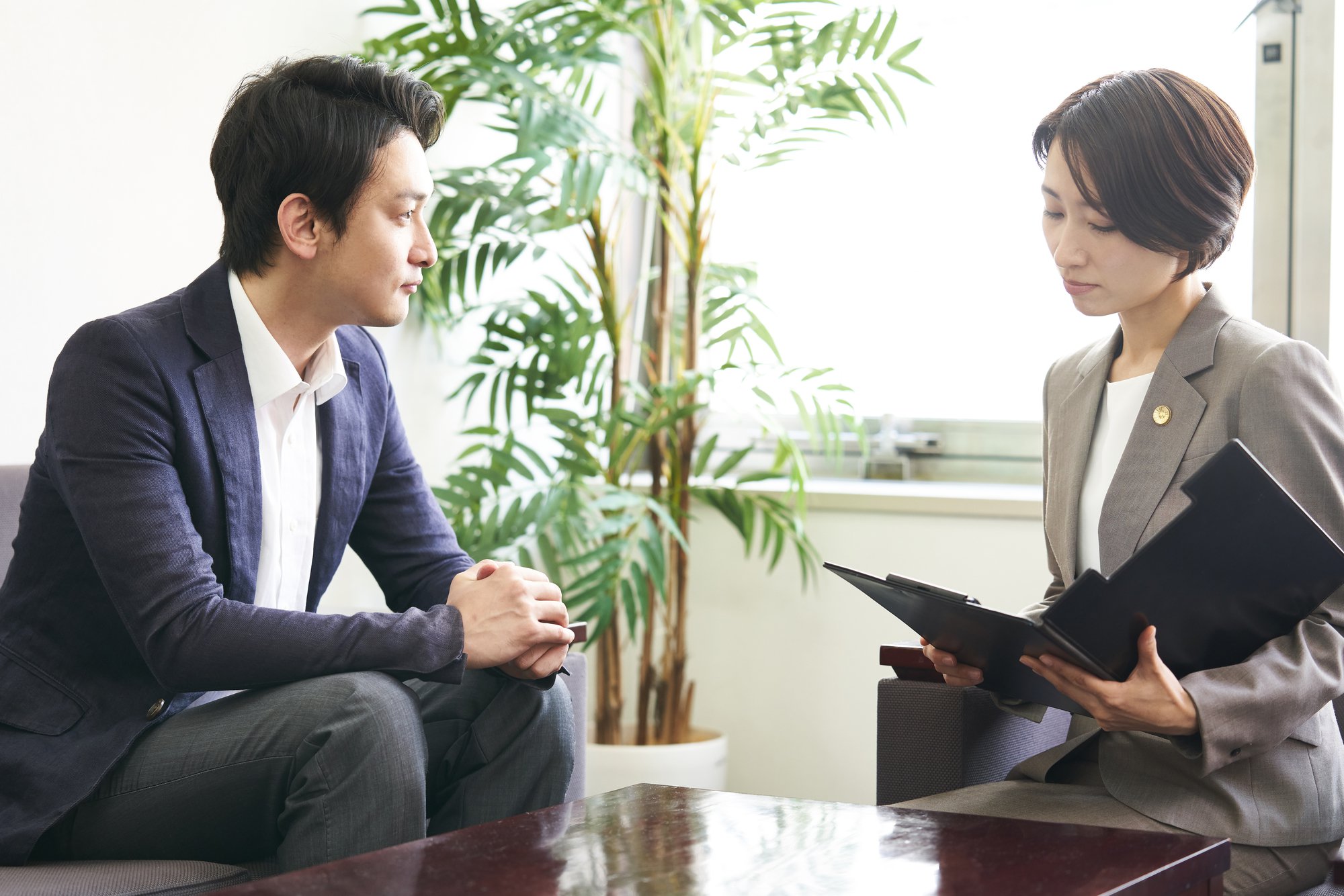 女性弁護士